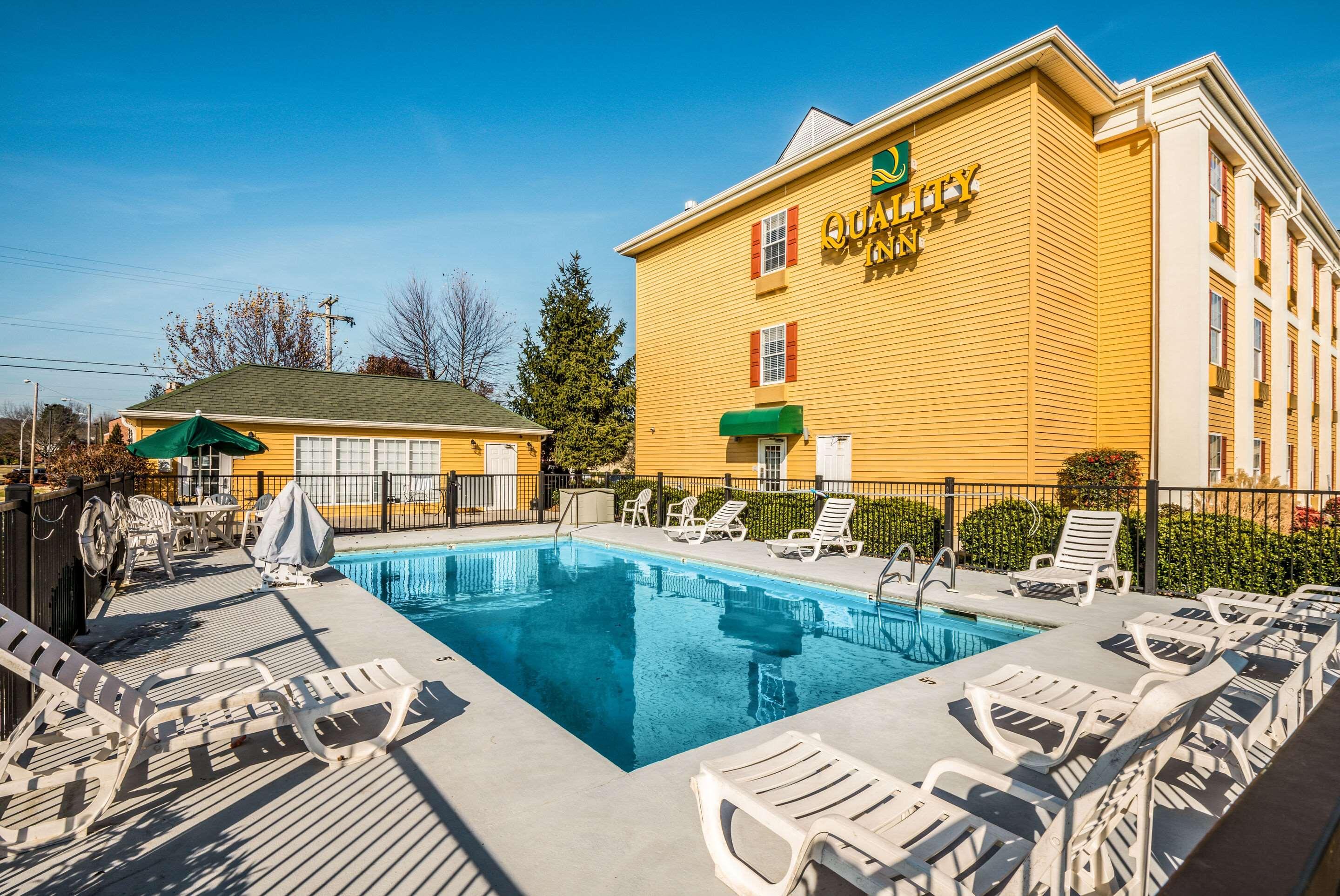 Quality Inn Oak Ridge Exteriér fotografie