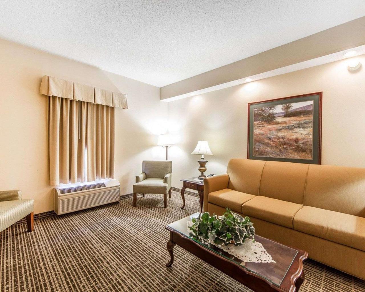 Quality Inn Oak Ridge Exteriér fotografie